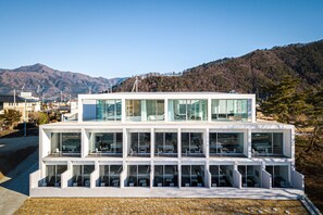 Front of property - The Garden (Fujikawaguchiko)