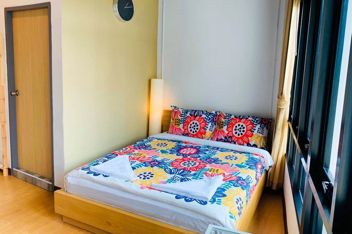 Private with Bathroom (No.35) Garden view | Cortinas blackout, tabla de planchar con plancha y wifi gratis