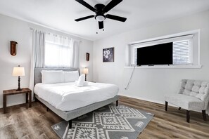 3 bedrooms, iron/ironing board, free WiFi, bed sheets