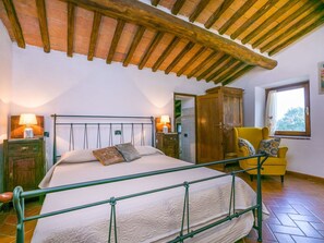 3 多间卧室、旅行婴儿床、免费 WiFi