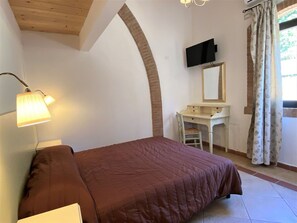 1 slaapkamer, reisbedje, gratis wifi, beddengoed