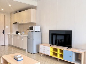 Private kitchen - Phoenix Apartment by LINK (Kigali)