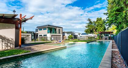 Blue Lagoon Villa B, Trinity Beach