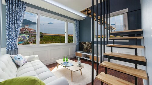 Geoje The Terrace Pension