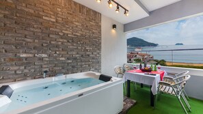 Zimmer (301) | Terrasse/Patio