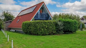 Bungalow, 2 Schlafzimmer, Terrasse, Gartenblick | Unterkunftsgelände