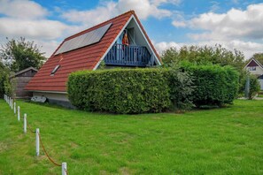 Bungalow, 2 kamar tidur, teras, pemandangan kebun | Halaman properti