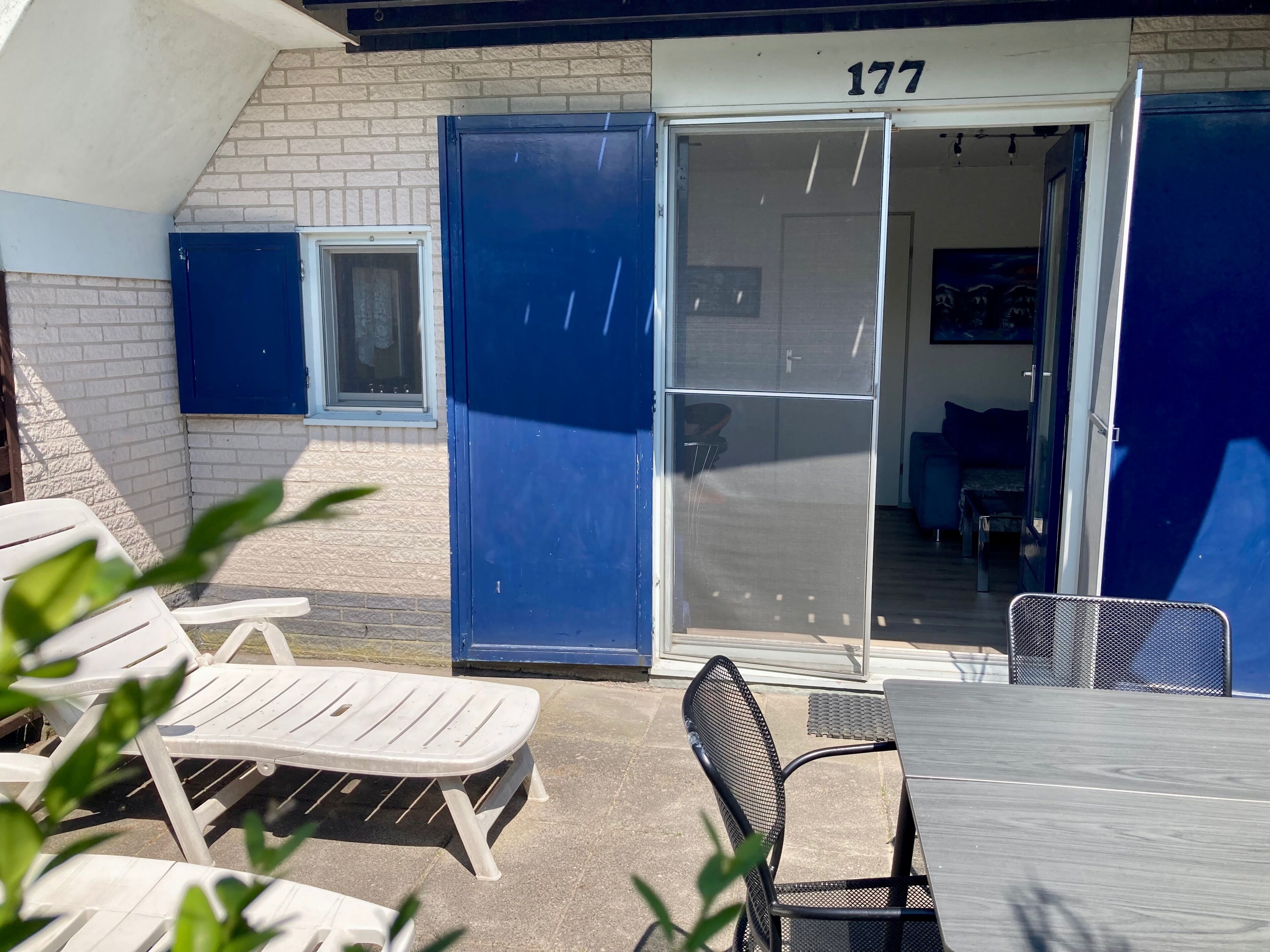 Bungalow, 2 soverom, terrasse, hageutsikt | Overnattingsstedets uteområder