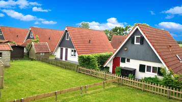 Bungalow, 3 chambres, balcon, vue sur le jardin | Extérieur