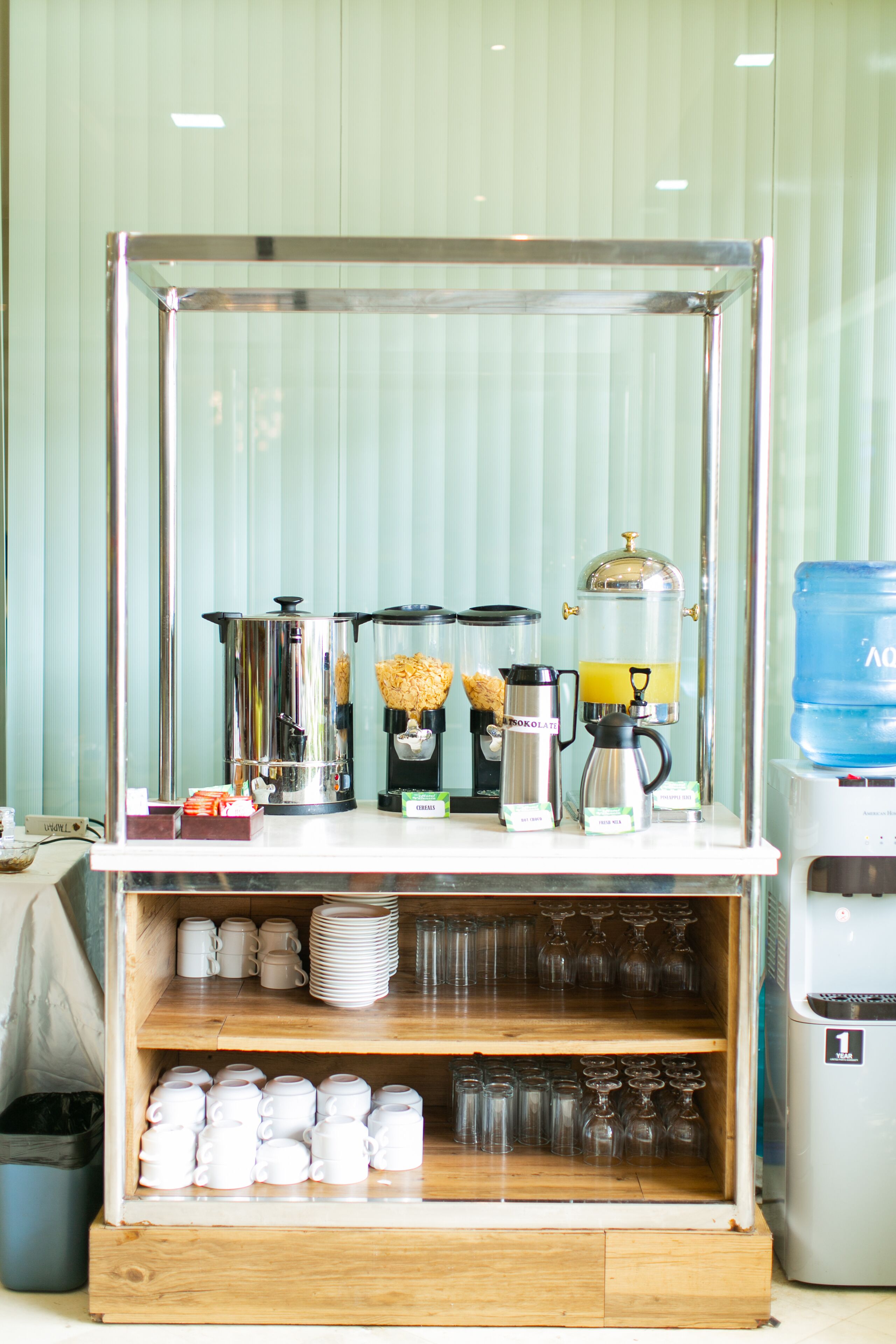 Desayuno buffet diario (PHP 280 por persona)