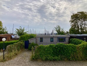 Bungalow, 2 slaapkamers, patio, uitzicht op tuin | Exterieur