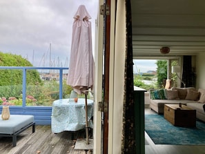 Bungalow, 2 slaapkamers, patio, uitzicht op tuin | Balkon