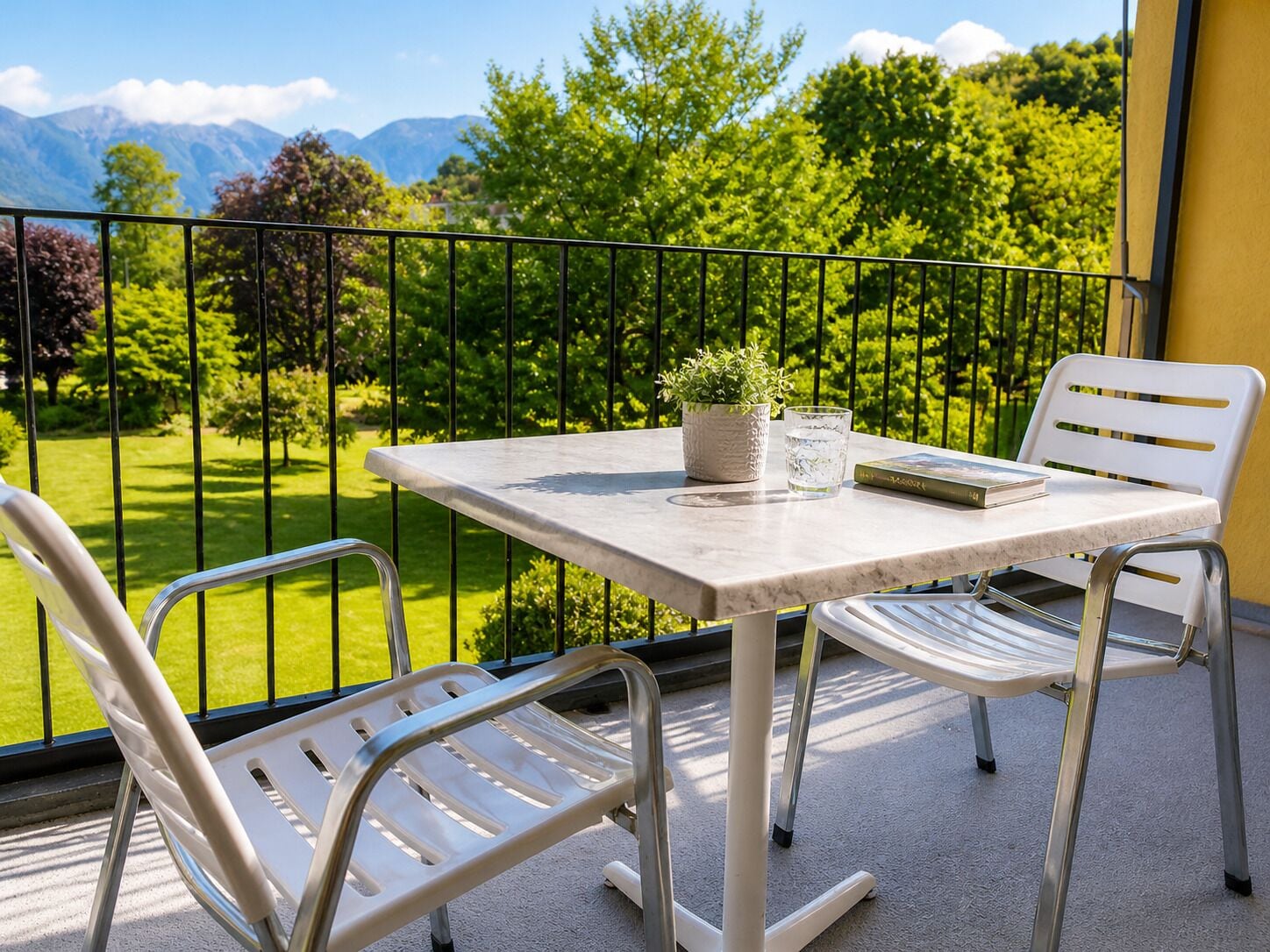 Doppelzimmer, Balkon, Gartenblick | Terrasse/Patio