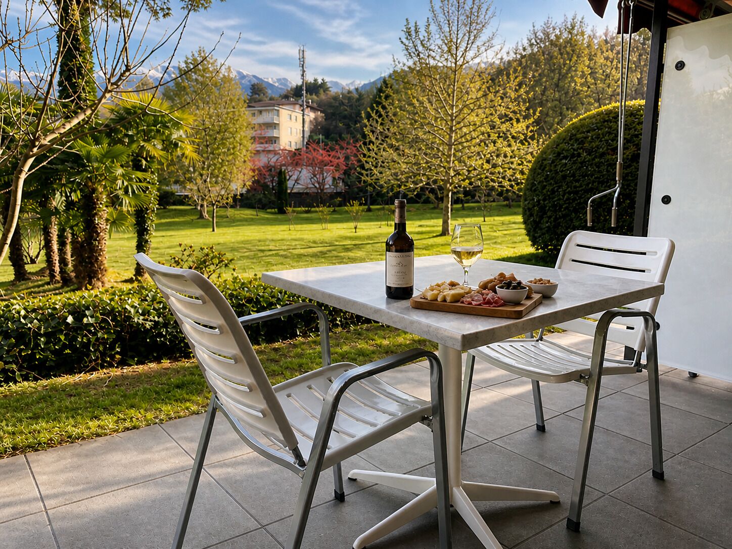 Double Room, Balcony, Garden View | Terrace/patio