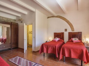 2 soverom, reiseseng for barn og wi-fi (inkludert)