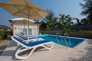 Utomhuspool