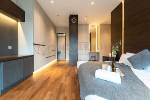 Royal Suite, 3 Bedrooms, Balcony