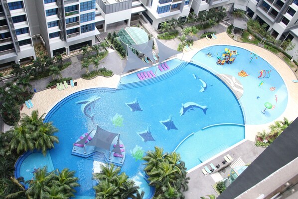 Indoor pool, outdoor pool