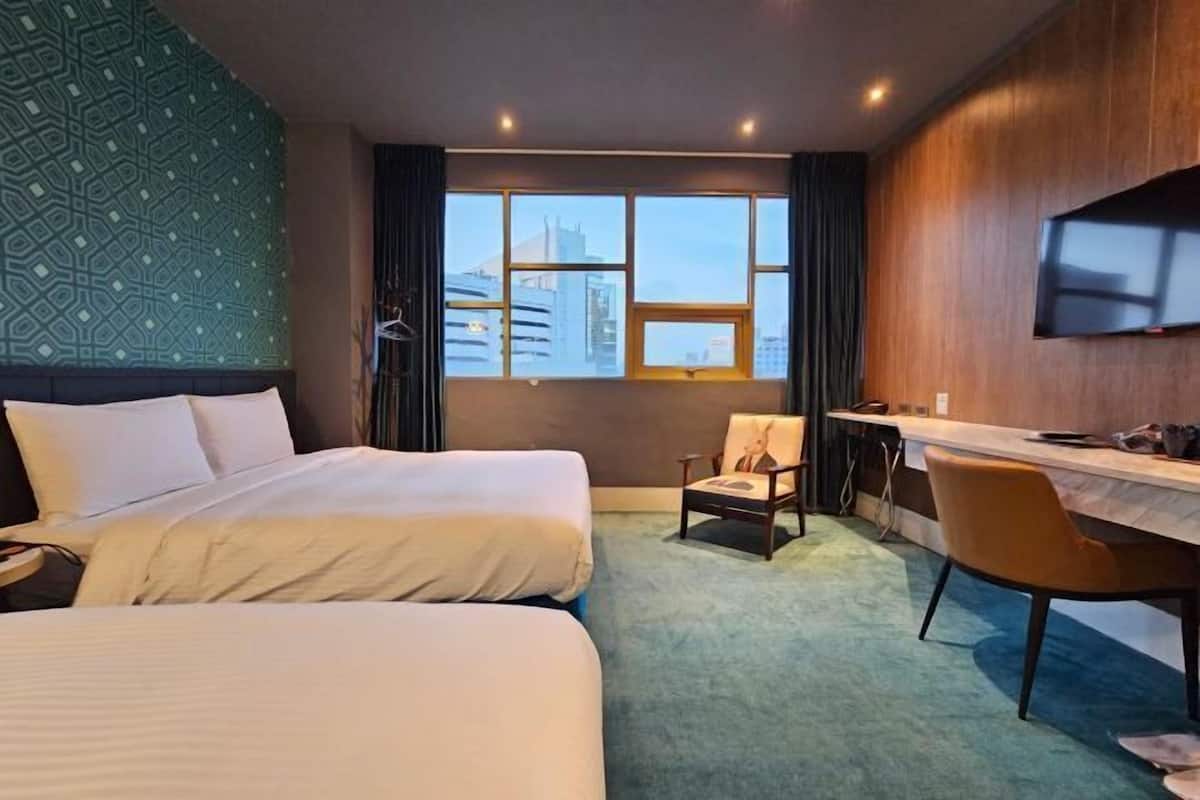 Desk, laptop workspace, blackout drapes, free WiFi