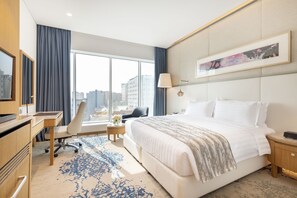 Superior Room | Minibar, in-room safe, desk, blackout drapes - Jouri A Murwab Hotel (Doha)