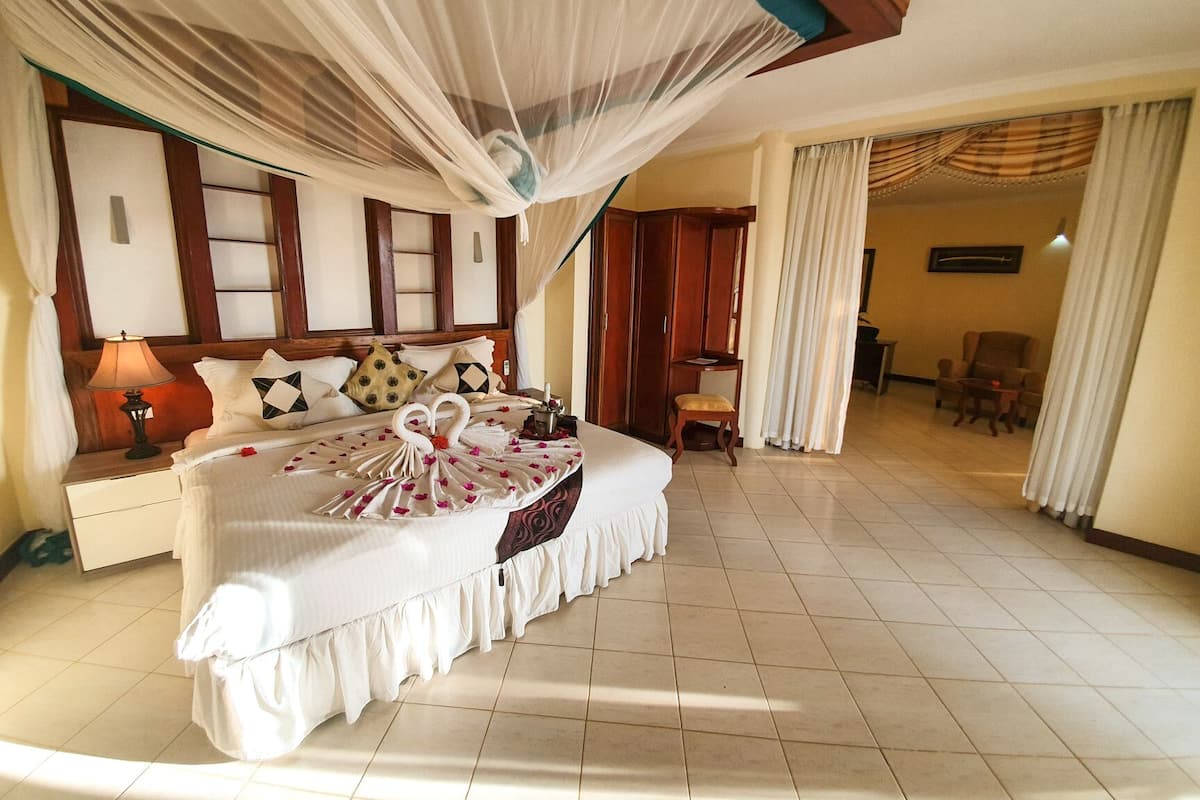 Ropa de cama de alta calidad, minibar, wifi gratis