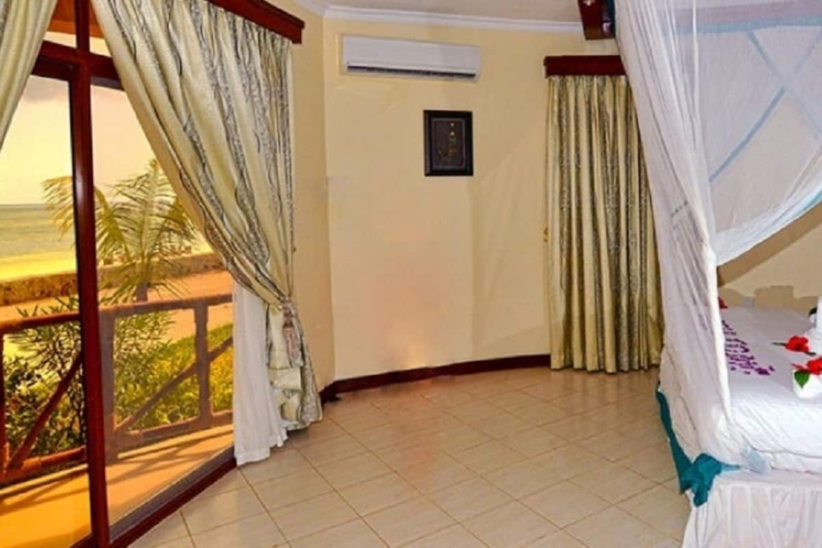 1 habitación, ropa de cama de alta calidad, minibar y wifi gratis