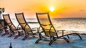 Beach - AHG Maya Bay Resort & SPA (Michamvi)