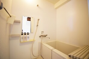 公寓 | 浴室 | 淋浴設備、毛巾