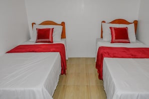 Habitación estándar | Wifi gratis y ropa de cama