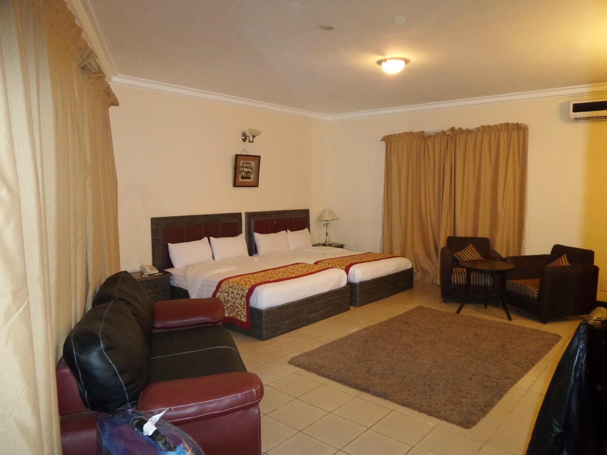 classic room | in-room safe, desk, laptop workspace, iron/ironing board