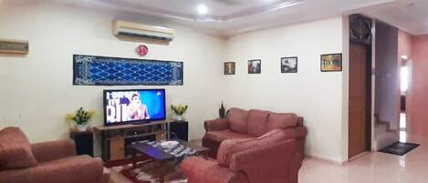 Hall