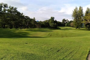 Golf - 10 bedroom, for 28 guests, 2 private pools only 7 Kms to Patong beach (Kathu)