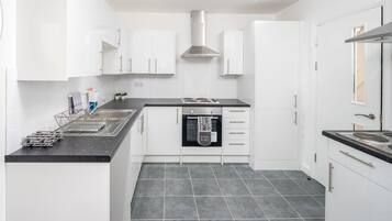 Fridge, microwave, stovetop, electric kettle