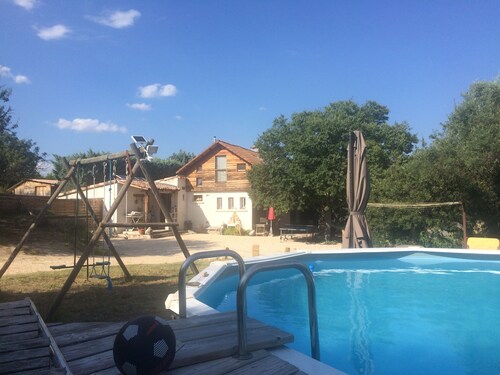 Maison 110m2 + piscine,  Sans voisins,  en Campagne entre Uzès et Cévennes