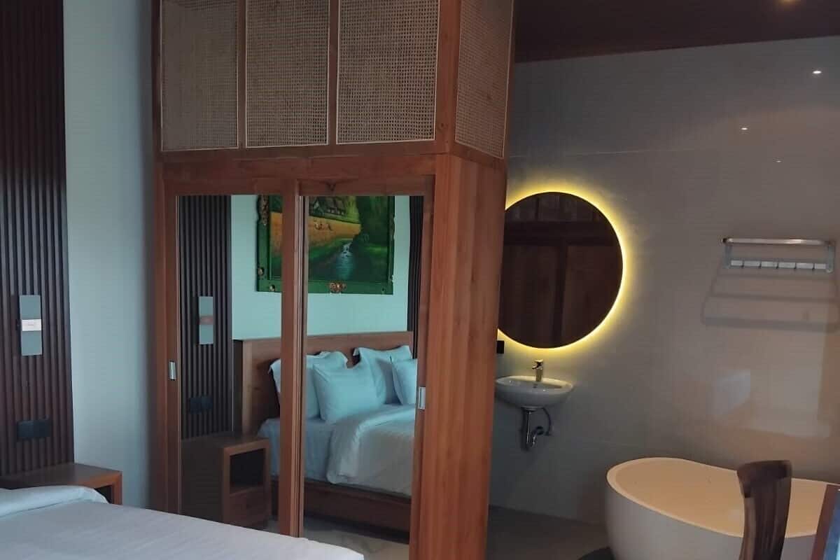 Luxe kamer | 1 slaapkamer, een bureau, een laptopwerkplek, verduisterende gordijnen