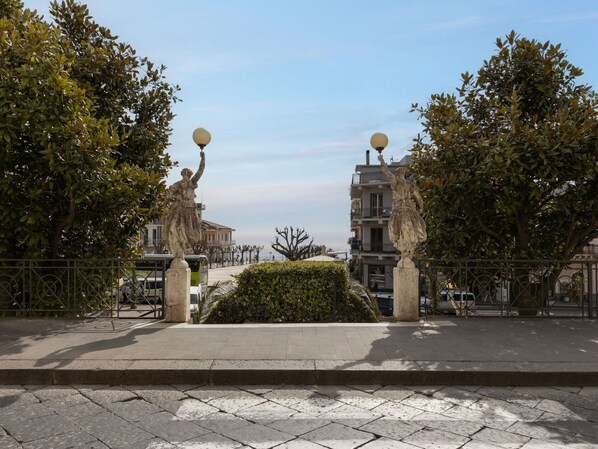 Property grounds - Cosy apartment for 6 guests with WIFI, A/C, TV and pets allowed (Santa Venerina)