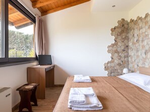 2 Schlafzimmer, Bügeleisen/Bügelbrett, Reisekinderbett, kostenloses WLAN