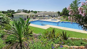 Pool - Wonderful  villa for 4 people with A/C, pool, WIFI, TV and terrace (Porches)