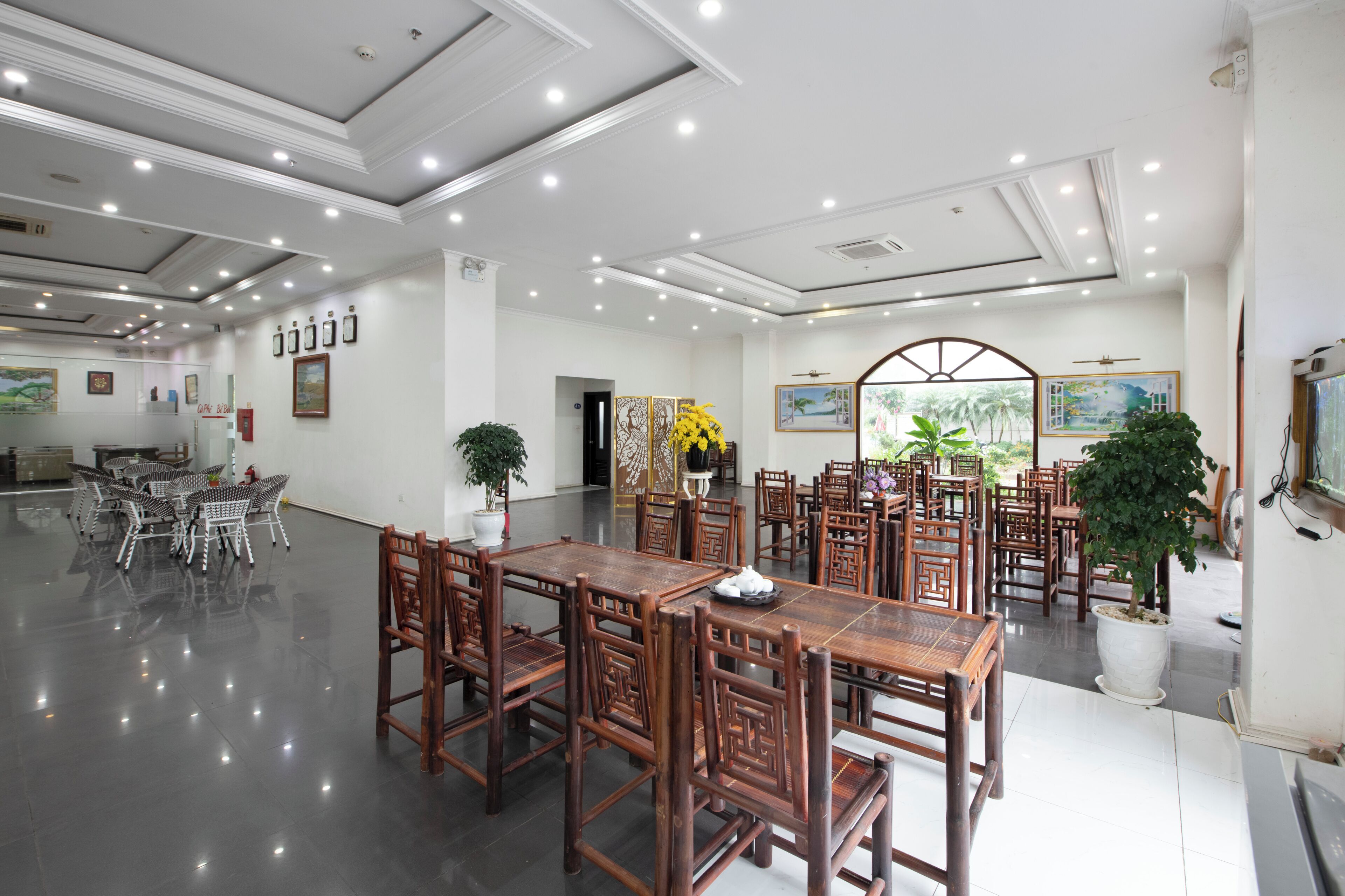 บริเวณนั่งเล่นที่ล็อบบี้