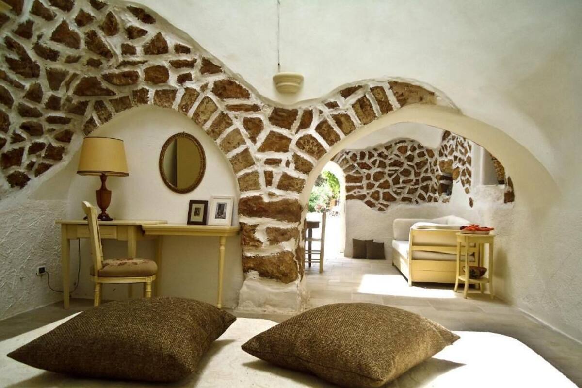 Traditioneel huis (Trullo) | Een kluis op de kamer, babybedden, beddengoed, rolstoeltoegankelijk