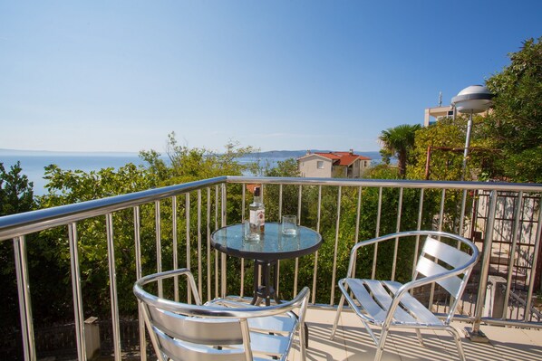 Studio apartment with terrace and sea view A7 | Blick vom Balkon
