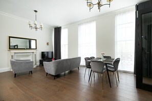 Premium-Apartment | Wohnbereich