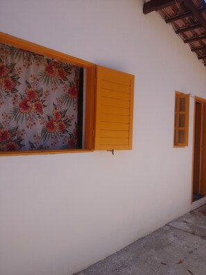 تفاصيل الفندق من الخارج