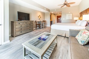 Tabla de planchar con plancha, wifi gratis y ropa de cama 