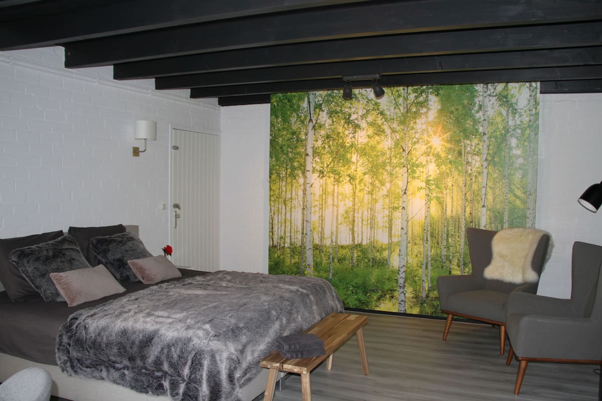 Studio | Premium bedding, minibar, in-room safe, individually furnished