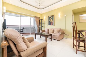 Classic Apartment | Living room