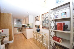 Living area - Chic Studio located in South Kensington (London)