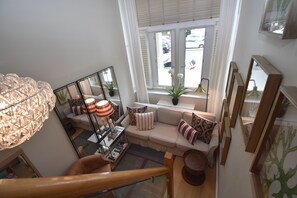 Living area - Chic Studio located in South Kensington (London)