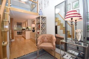 Private kitchen - Chic Studio located in South Kensington (London)