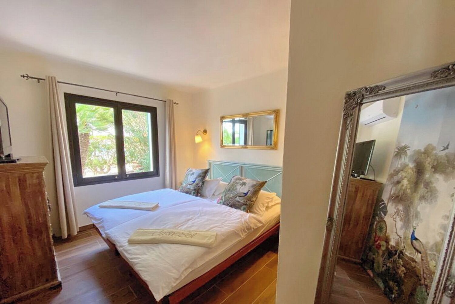 3 chambres, fer et planche à repasser, Wi-Fi gratuit, draps fournis